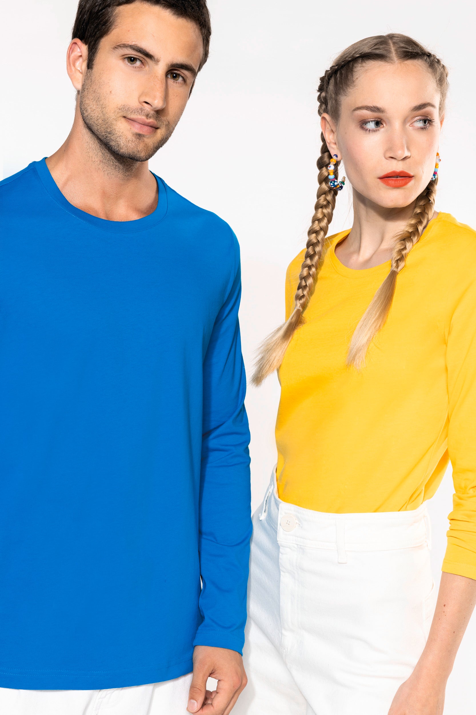 Premium unisex T-shirt met lange mouwen, perfect voor comfort en een stijlvolle uitstraling.