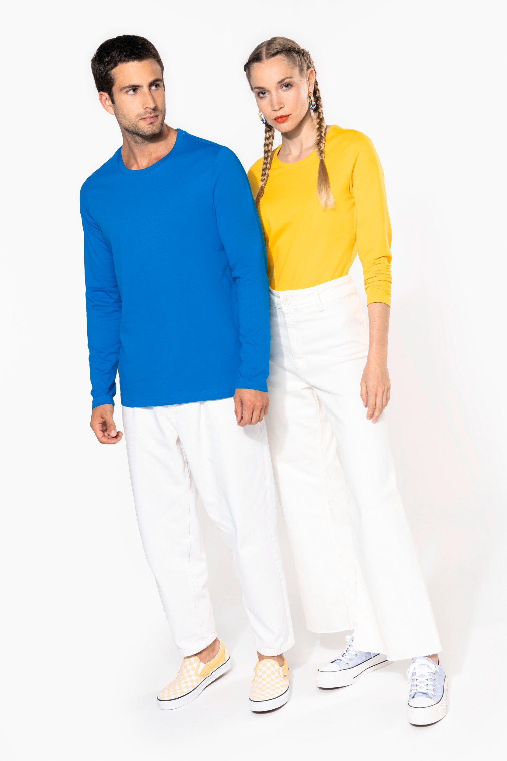 Premium dames en heren T-shirt met lange mouwen, perfect voor comfort en een stijlvolle uitstraling.