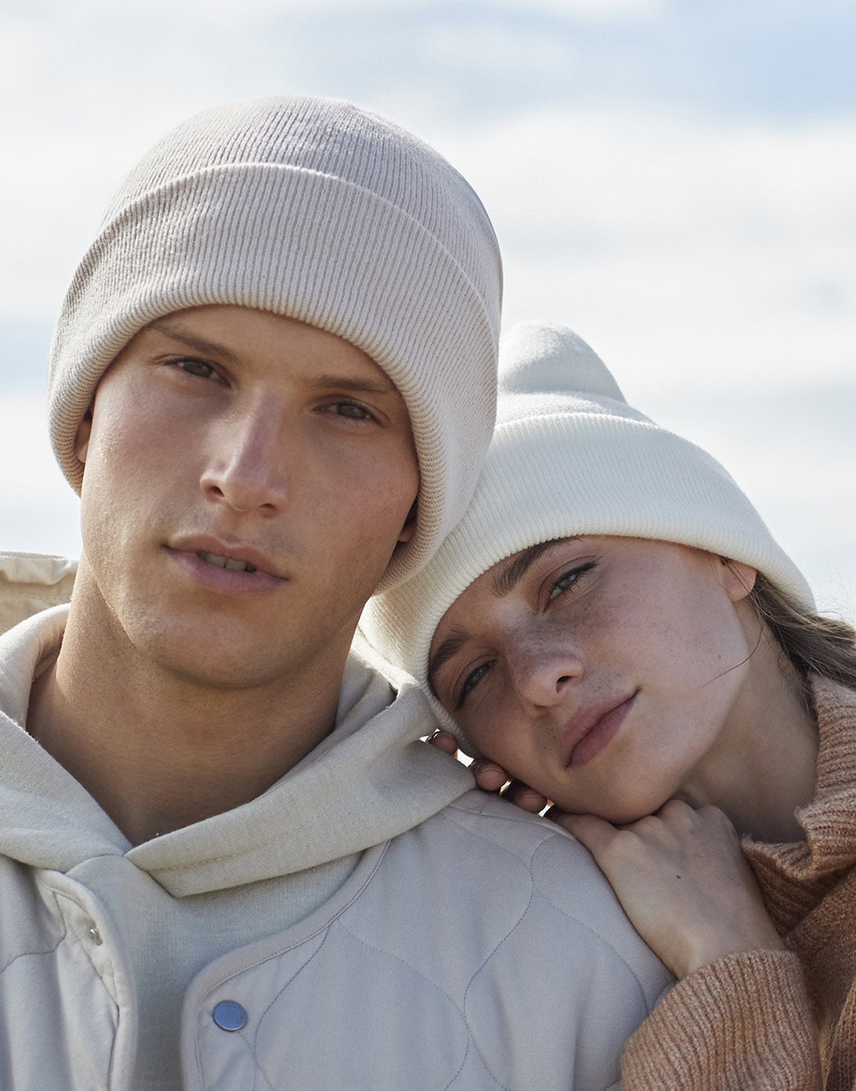 Muts borduren met logo